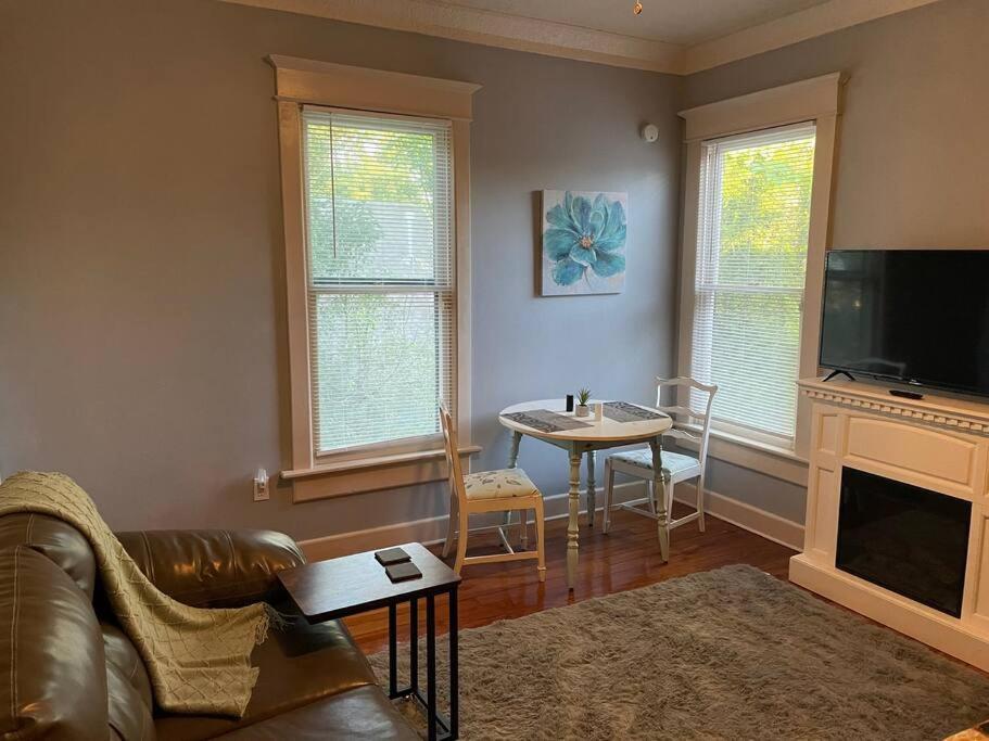 Tuscawilla A, Apt In Historic Downtown, Two Bed Two Bath Ocala Exterior foto